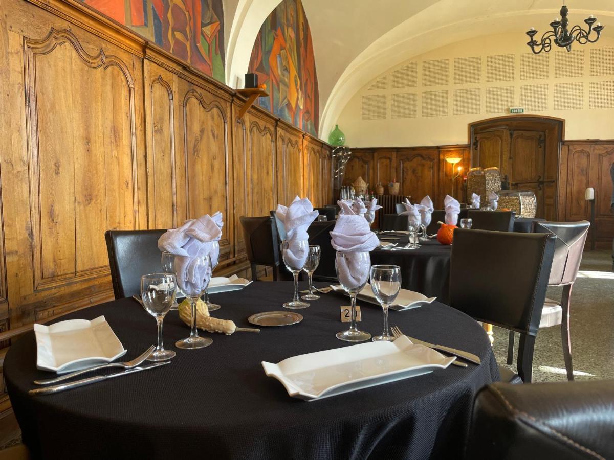 Logis Hotel Ancien Grand Seminaire Saint-Flour  Luaran gambar