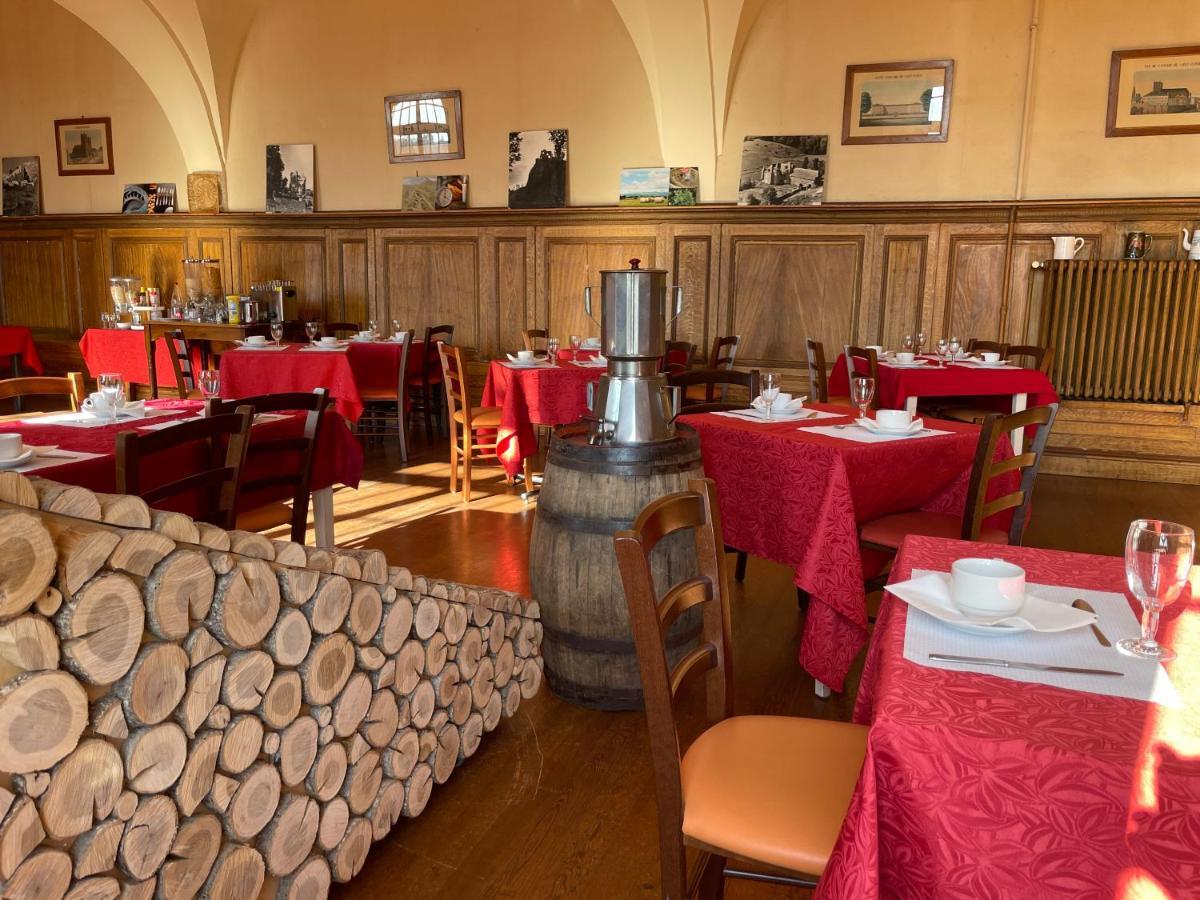 Logis Hotel Ancien Grand Seminaire Saint-Flour  Luaran gambar
