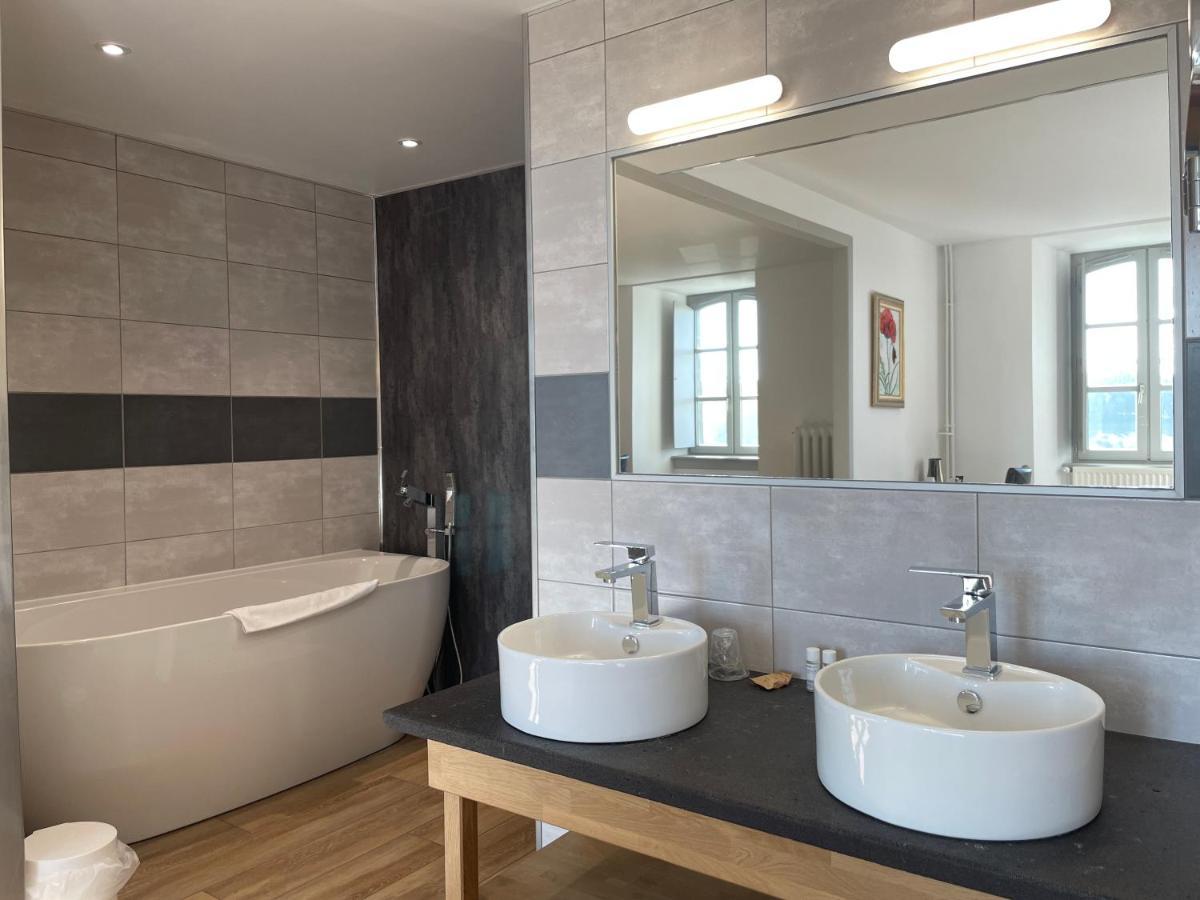 Logis Hotel Ancien Grand Seminaire Saint-Flour  Luaran gambar